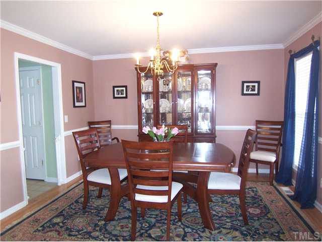 2115 Summer Shire Way Raleigh, NC 27604 - Photo 4 of 25 Another view of the Dining Rm.