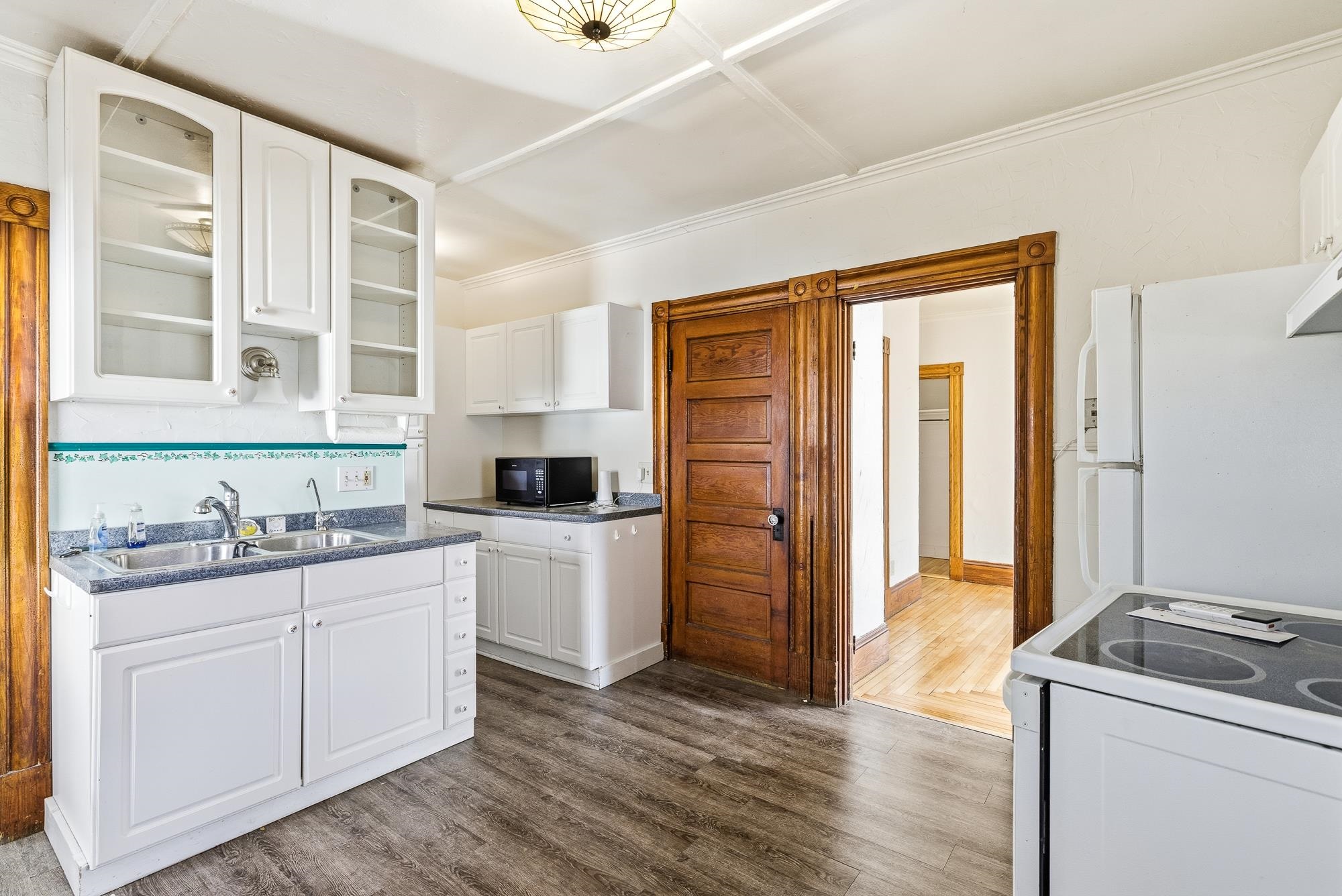 51 Chestnut Street Rochester, NH 03867 - Photo 12 of 47