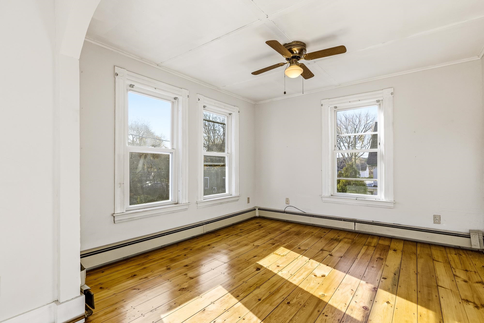 51 Chestnut Street Rochester, NH 03867 - Photo 26 of 47
