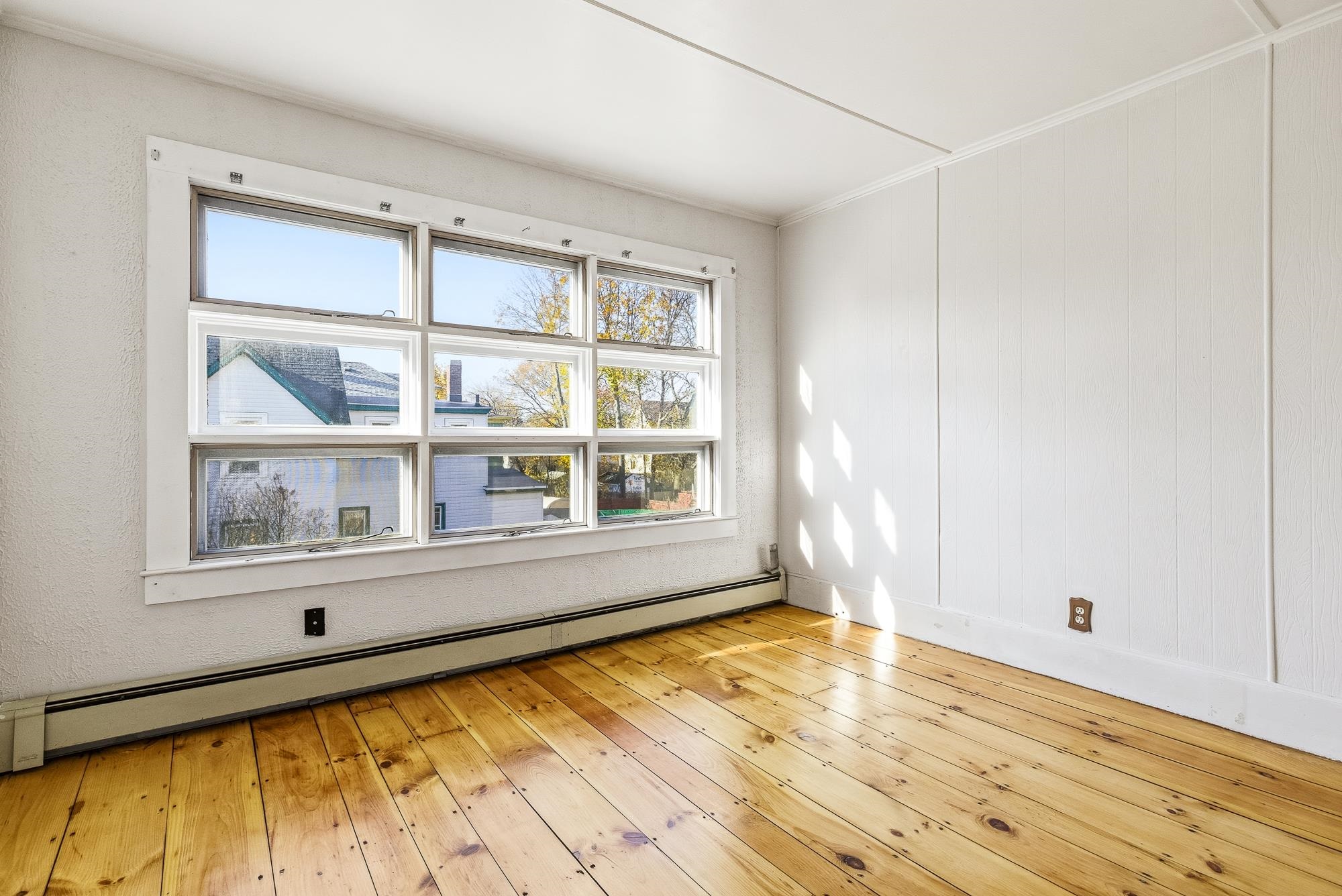 51 Chestnut Street Rochester, NH 03867 - Photo 27 of 47