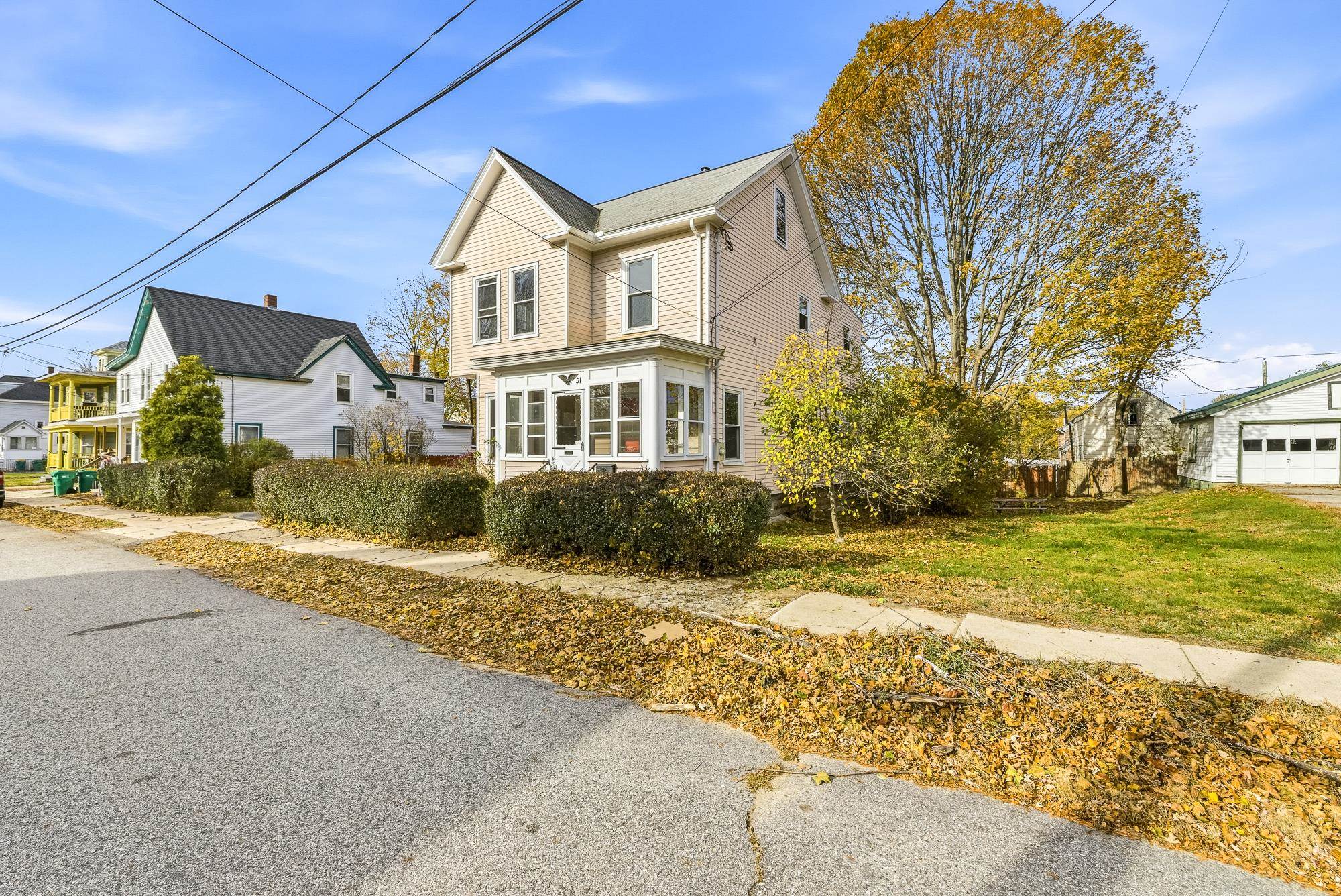 51 Chestnut Street Rochester, NH 03867 - Photo 6 of 47