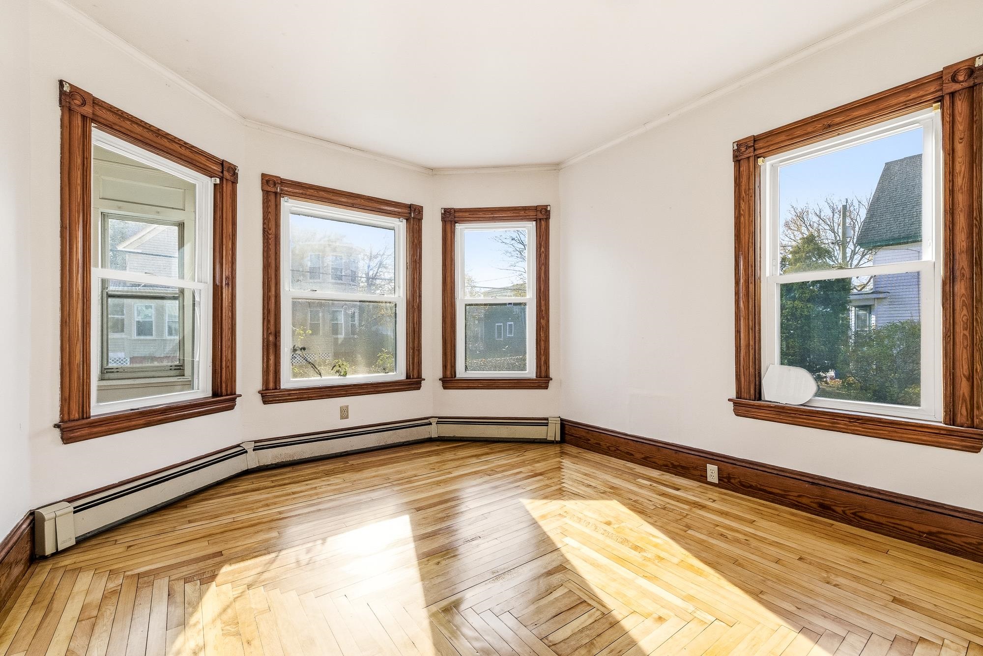 51 Chestnut Street Rochester, NH 03867 - Photo 8 of 47