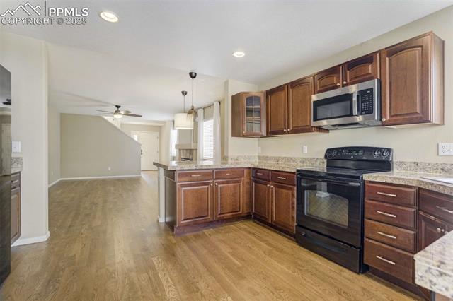 884 Diamond Rim Drive Colorado Springs, CO 80921 - Photo 8 of 39 Gallery Image 8
