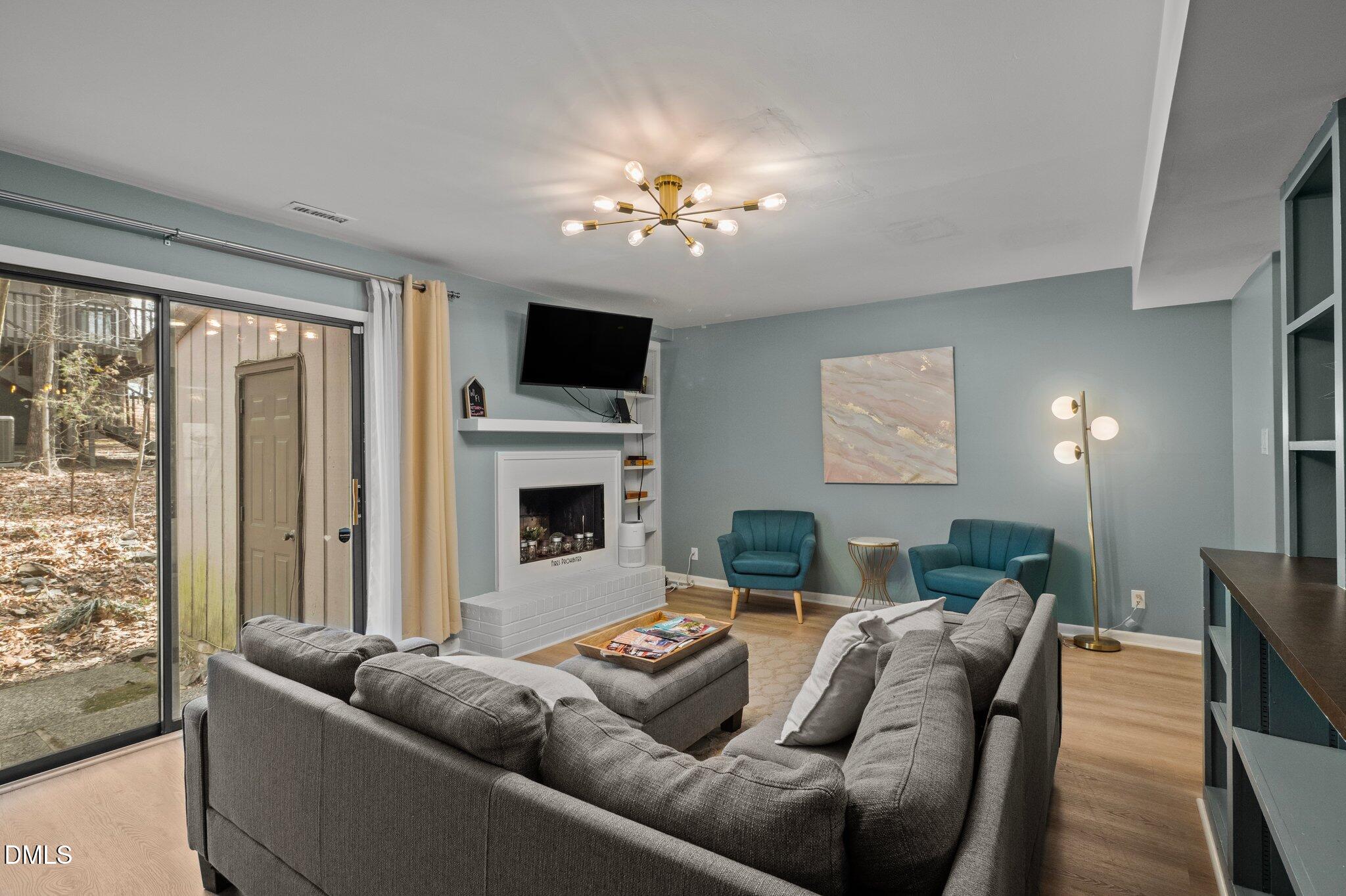 3080 Colony Road, Unit 3080A Durham, NC 27705 - Photo 9 of 36 Living Room (3)