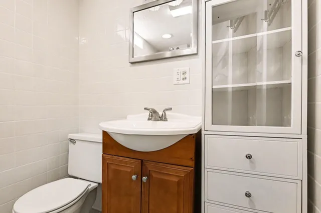 $389,914 | 10827 North 12th Street, Plainwell, MI 49080