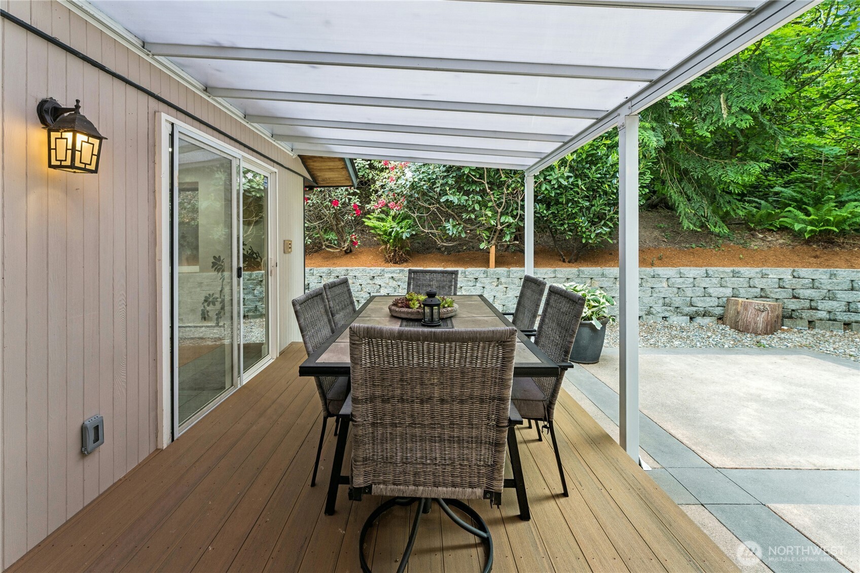 18152 145th Avenue Southeast Renton, WA 98058 - Photo 31 of 40 a view of an outdoor seating