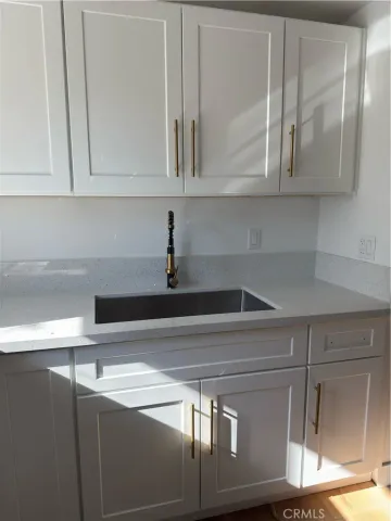 a close view of sink