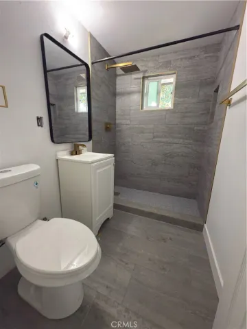 $4,200 | 2100 West Dogwood Avenue, Anaheim, CA 92801