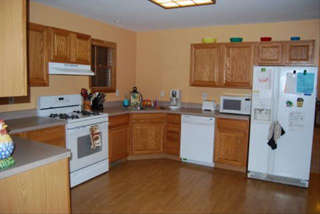 2620 Plank Road Dundee, MI 48131 - Photo 12 of 19 KITCHEN
