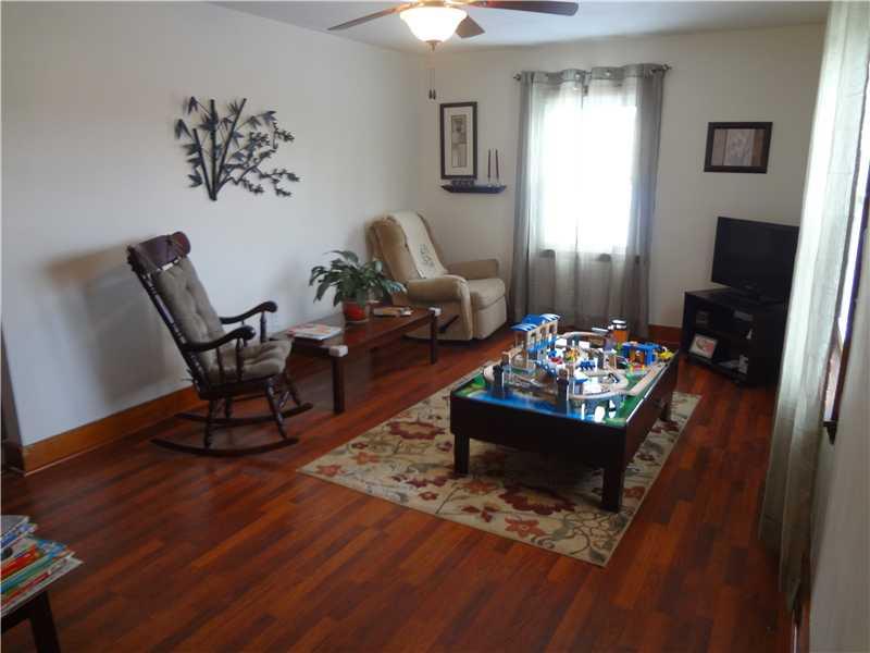 3111 Brodhead Road Aliquippa, PA 15001 - Photo 3 of 13 Living Room.