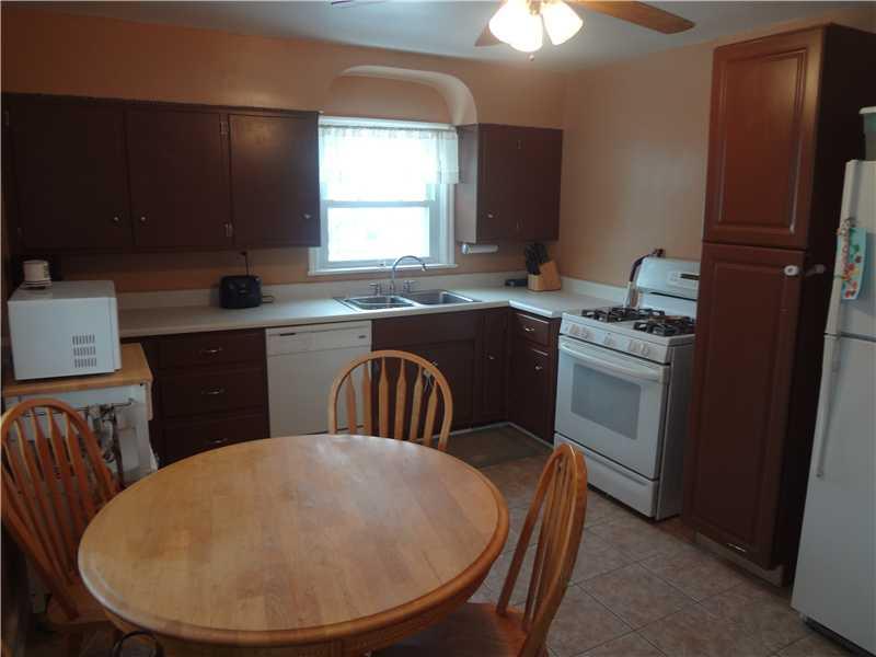 3111 Brodhead Road Aliquippa, PA 15001 - Photo 4 of 13 Kitchen.
