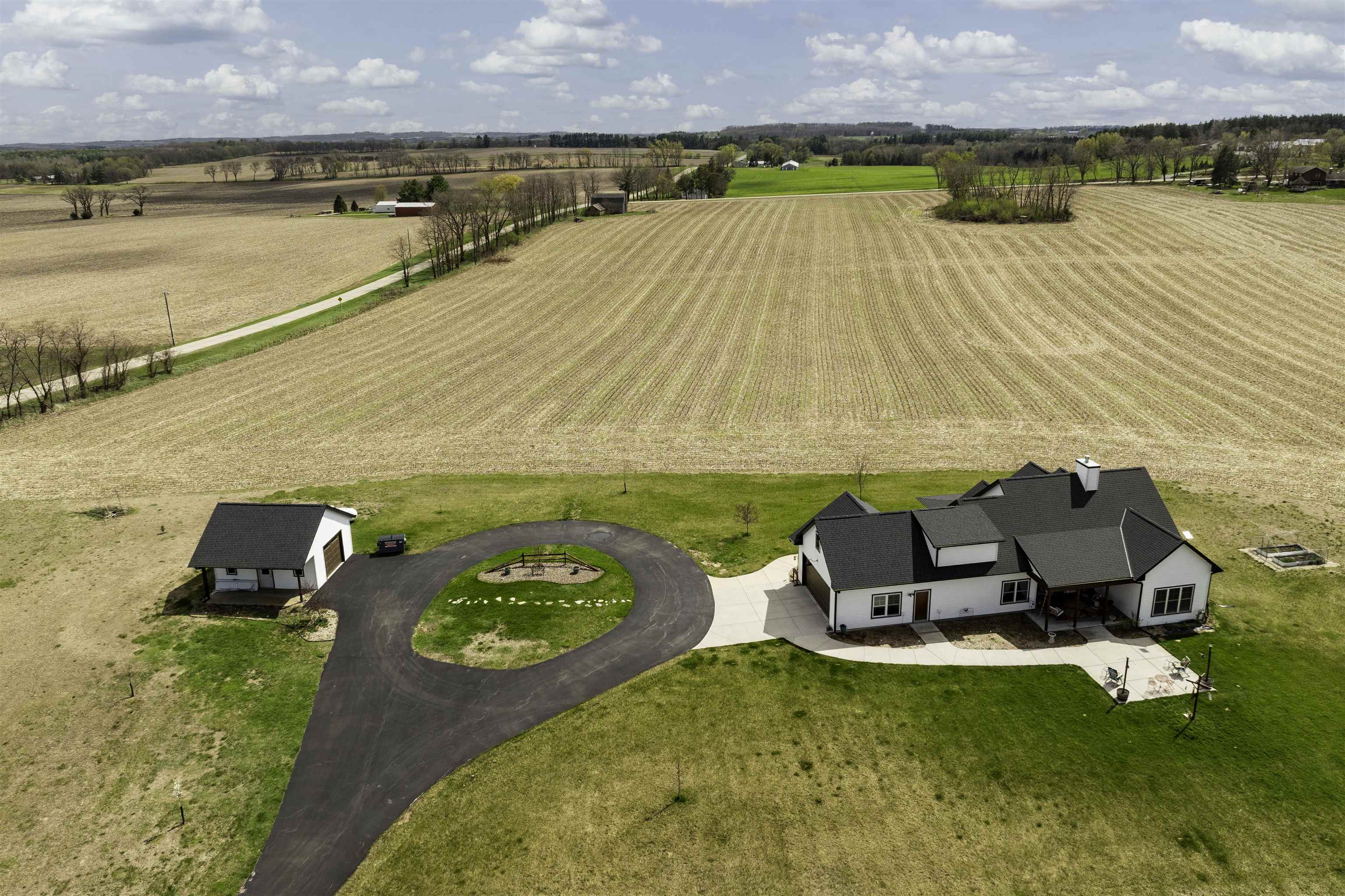 N7117 Black Creek Road Princeton, WI 54968 - Photo 2 of 64