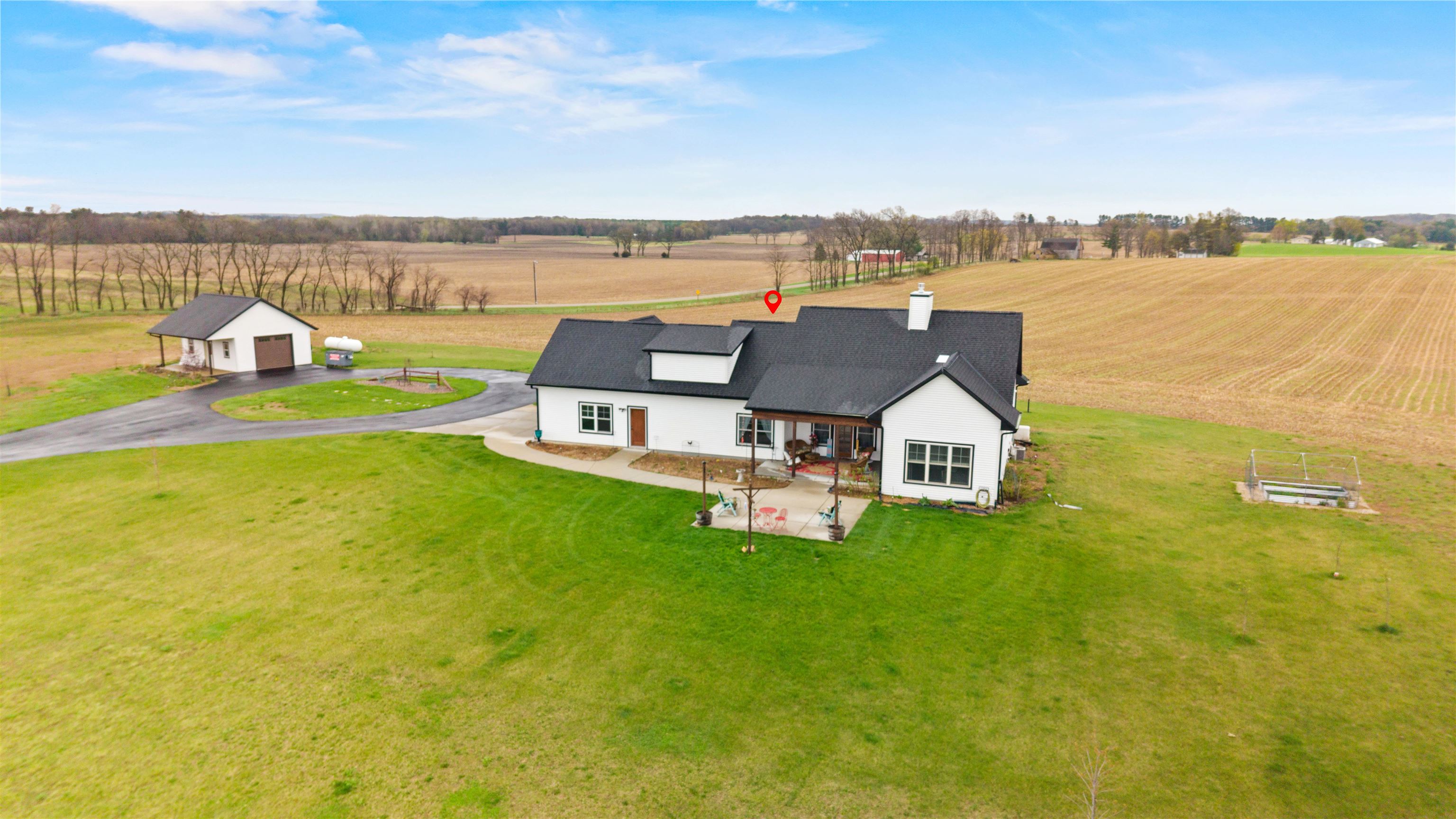 N7117 Black Creek Road Princeton, WI 54968 - Photo 6 of 64