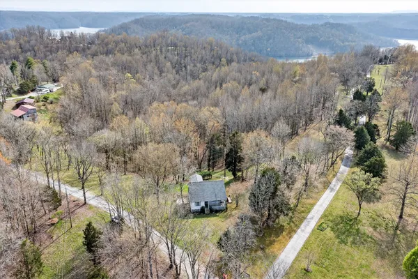 $264,929 | 676 Sunny Point Road, Baxter, TN 38544