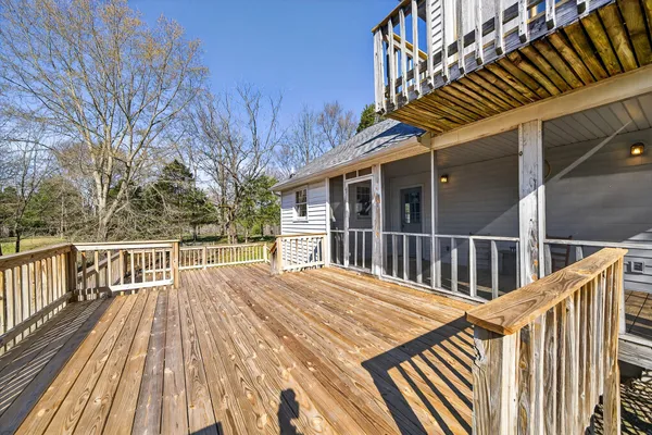 $264,929 | 676 Sunny Point Road, Baxter, TN 38544