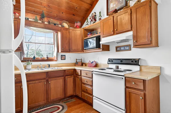 $264,929 | 676 Sunny Point Road, Baxter, TN 38544