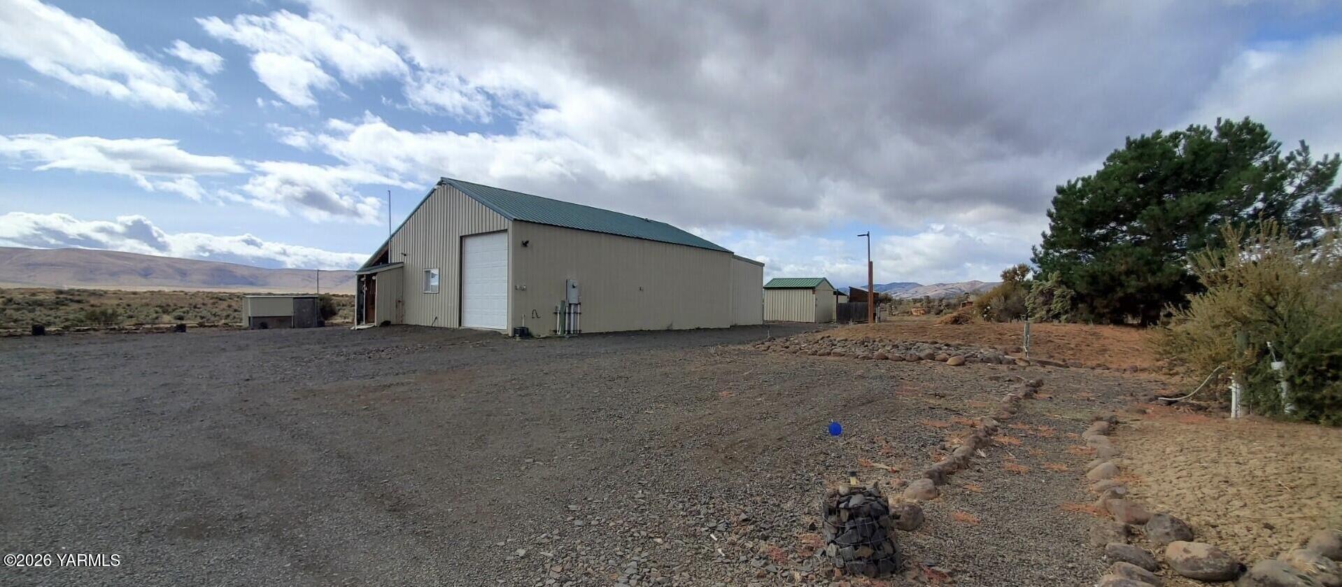 550 Red Tail Road Yakima, WA 98908 - Photo 7 of 41 40x30 Shop
