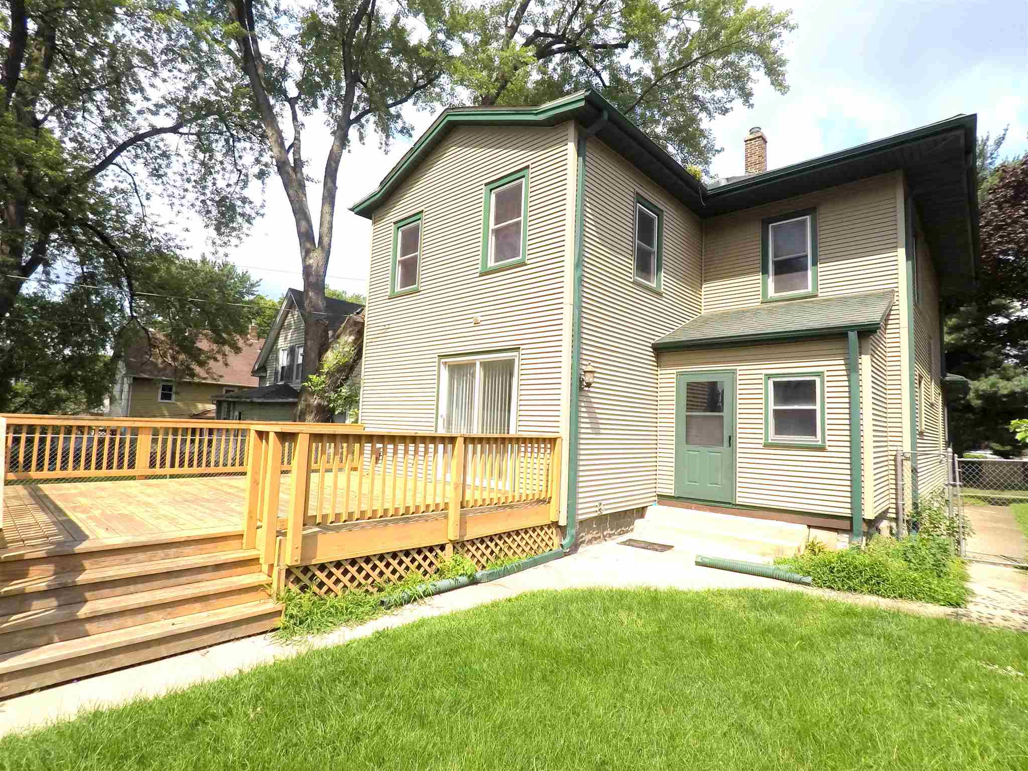 433 44th Street Moline, IL 61265 - Photo 14 of 17 Gallery Image 14
