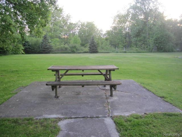 1159 Michigan Road Port Huron, MI 48060 - Photo 23 of 26 IMG_4190.JPG