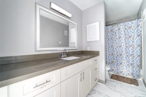 $1,250 | 12500 Sandpiper Drive, Unit 197, Houston, TX 77035