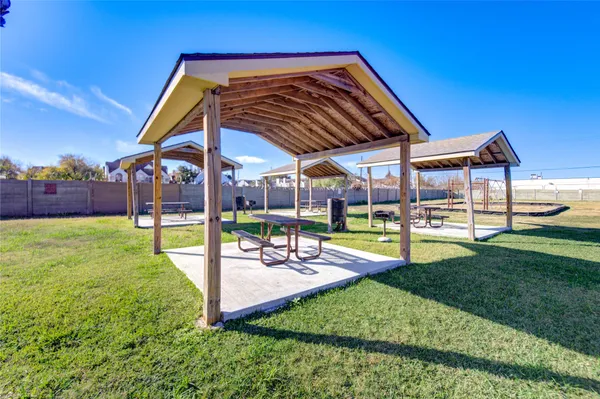 $1,250 | 12500 Sandpiper Drive, Unit 197, Houston, TX 77035