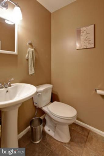 5982 Queenston Street Springfield, VA 22152 - Photo 20 of 29 Half Bath 1