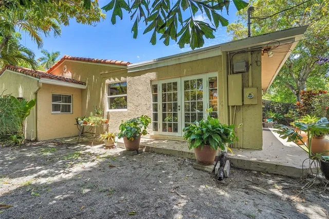 $669,500 | 1438 Fletcher Street, Hollywood, FL 33020