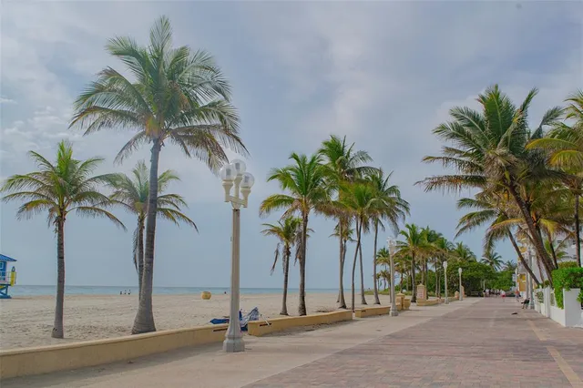 $669,500 | 1438 Fletcher Street, Hollywood, FL 33020