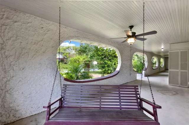 a view of a entryway in a house