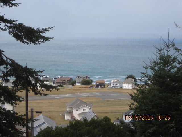 88 Shaker Road Shelter Cove, CA 95589 - Photo 8 of 27 IMG_9681