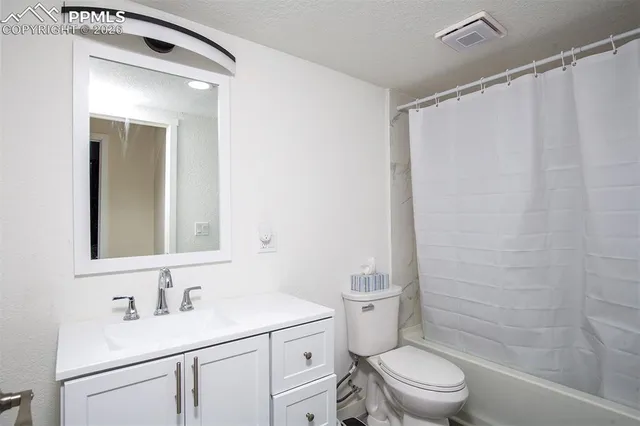 $685,000 | 15898 Little Bluestem Road, Monument, CO 80132