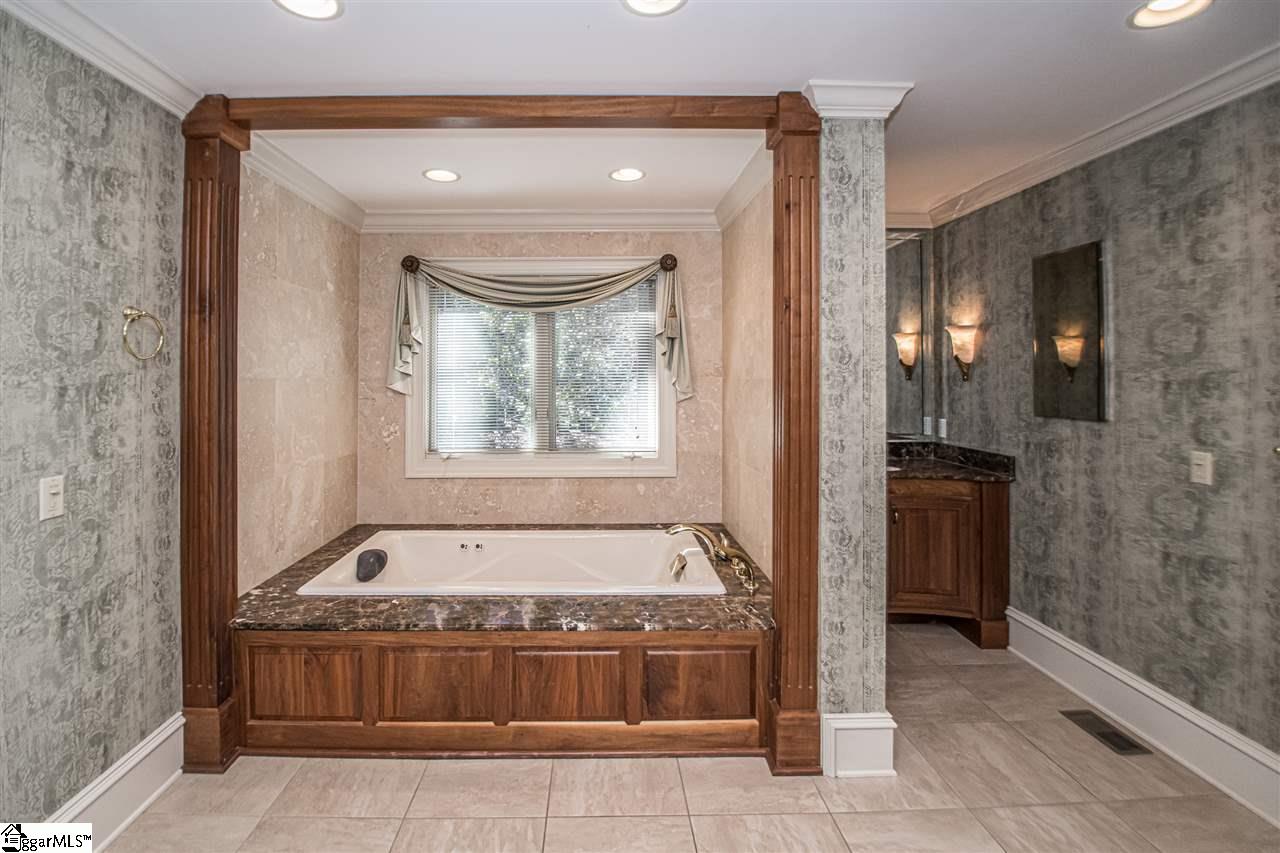 106 Fire Pink Way Landrum, SC 29356 - Photo 19 of 36