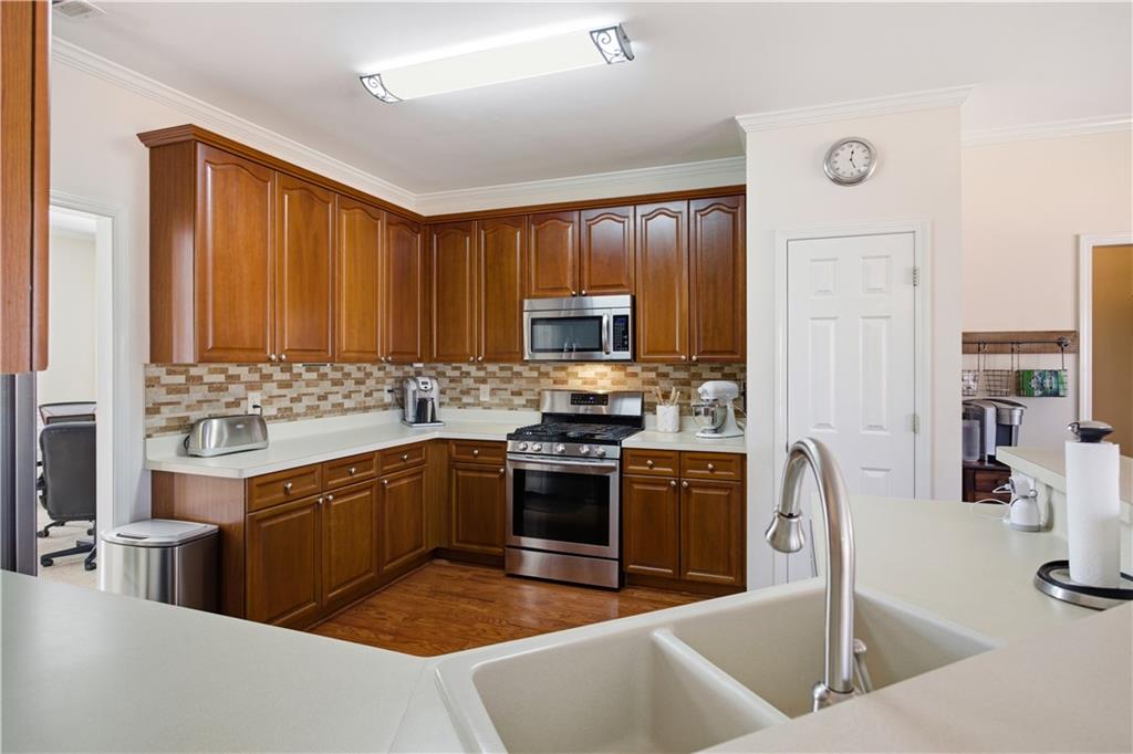 2414 Apalachee Run Way Dacula, GA 30019 - Photo 14 of 48