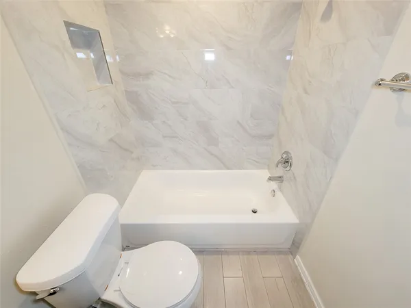 $1,695 | 8611 Pool Creek Drive, Houston, TX 77095