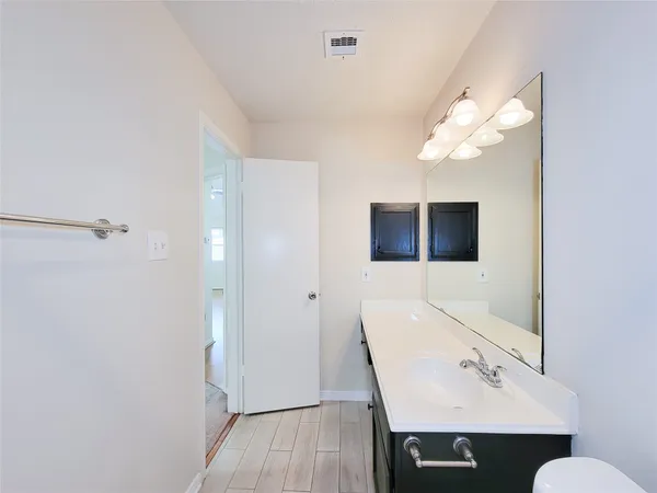 $1,695 | 8611 Pool Creek Drive, Houston, TX 77095