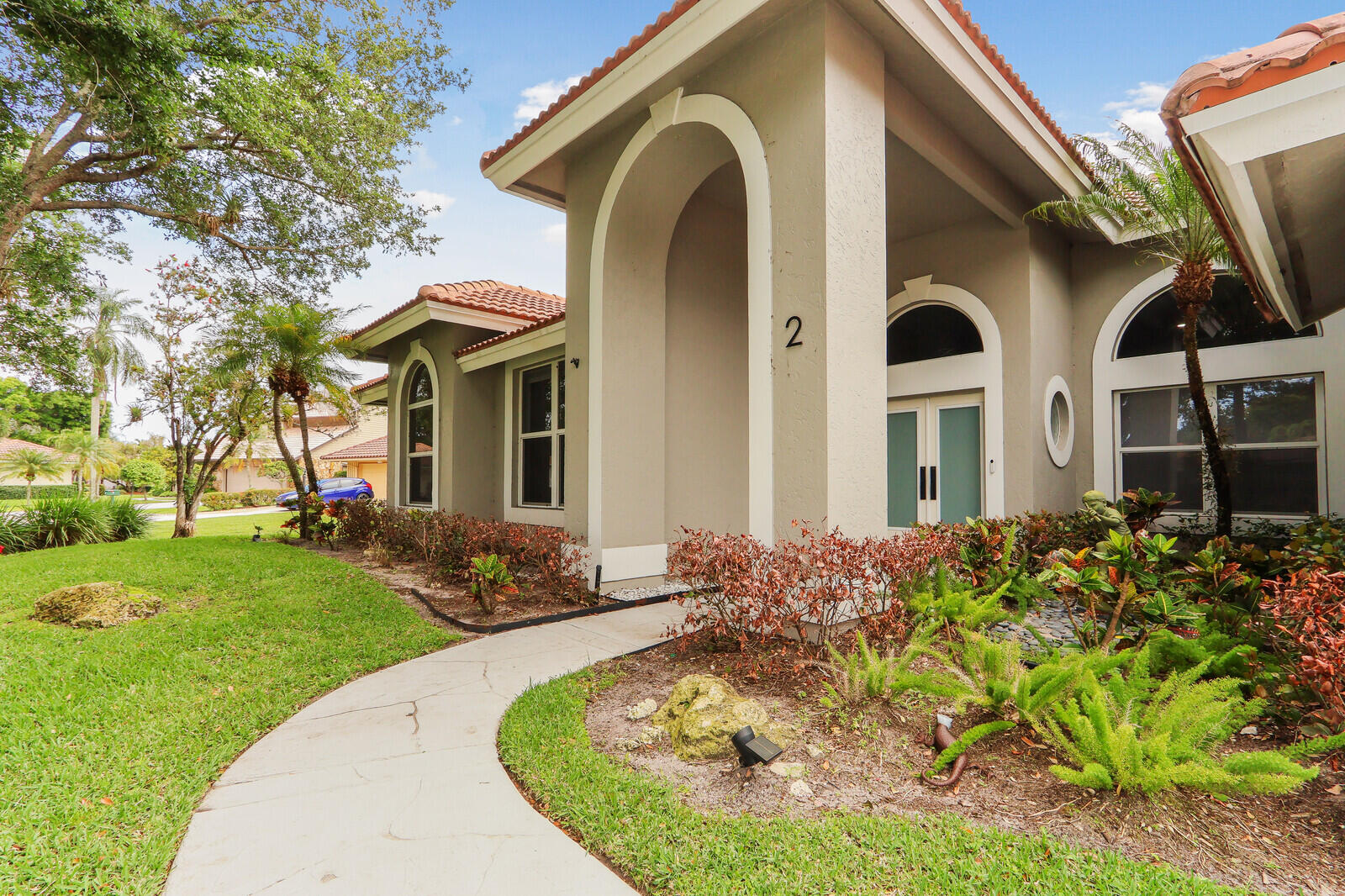 2 Old Fence Road Palm Beach Gardens, FL 33418 - Photo 4 of 53 03_Image_4_mls