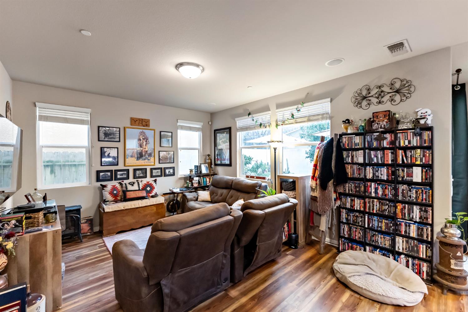 3523 Luminary Way Clovis, CA 93619 - Photo 3 of 28