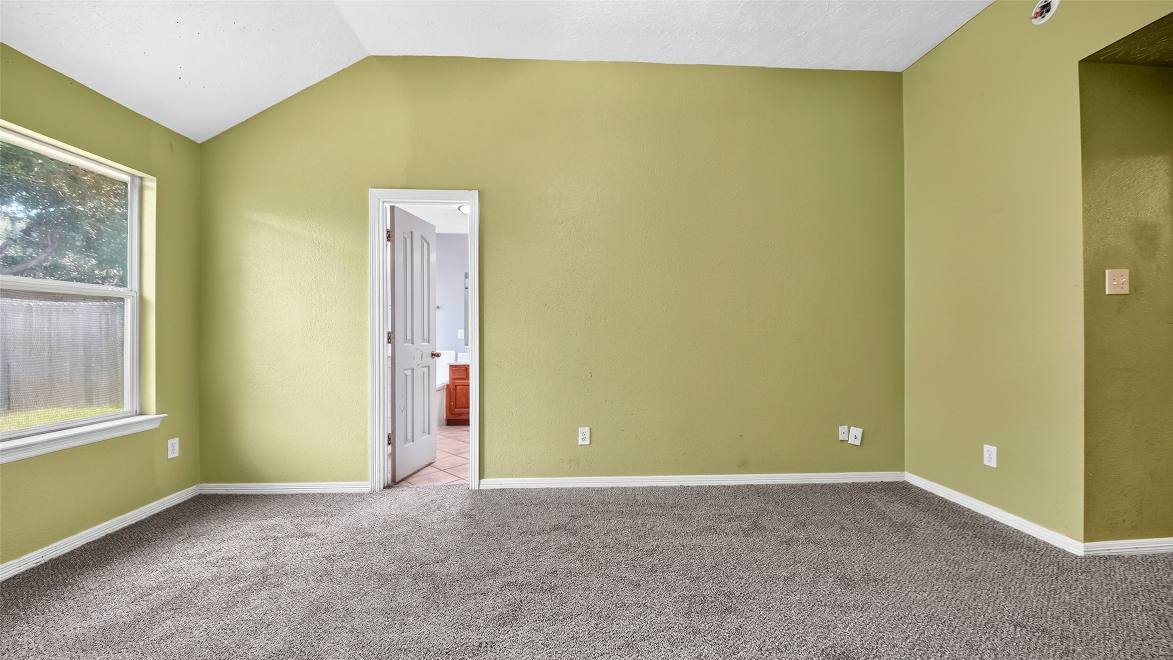 24019 Surreygate Drive Spring, TX 77373 - Photo 16 of 37