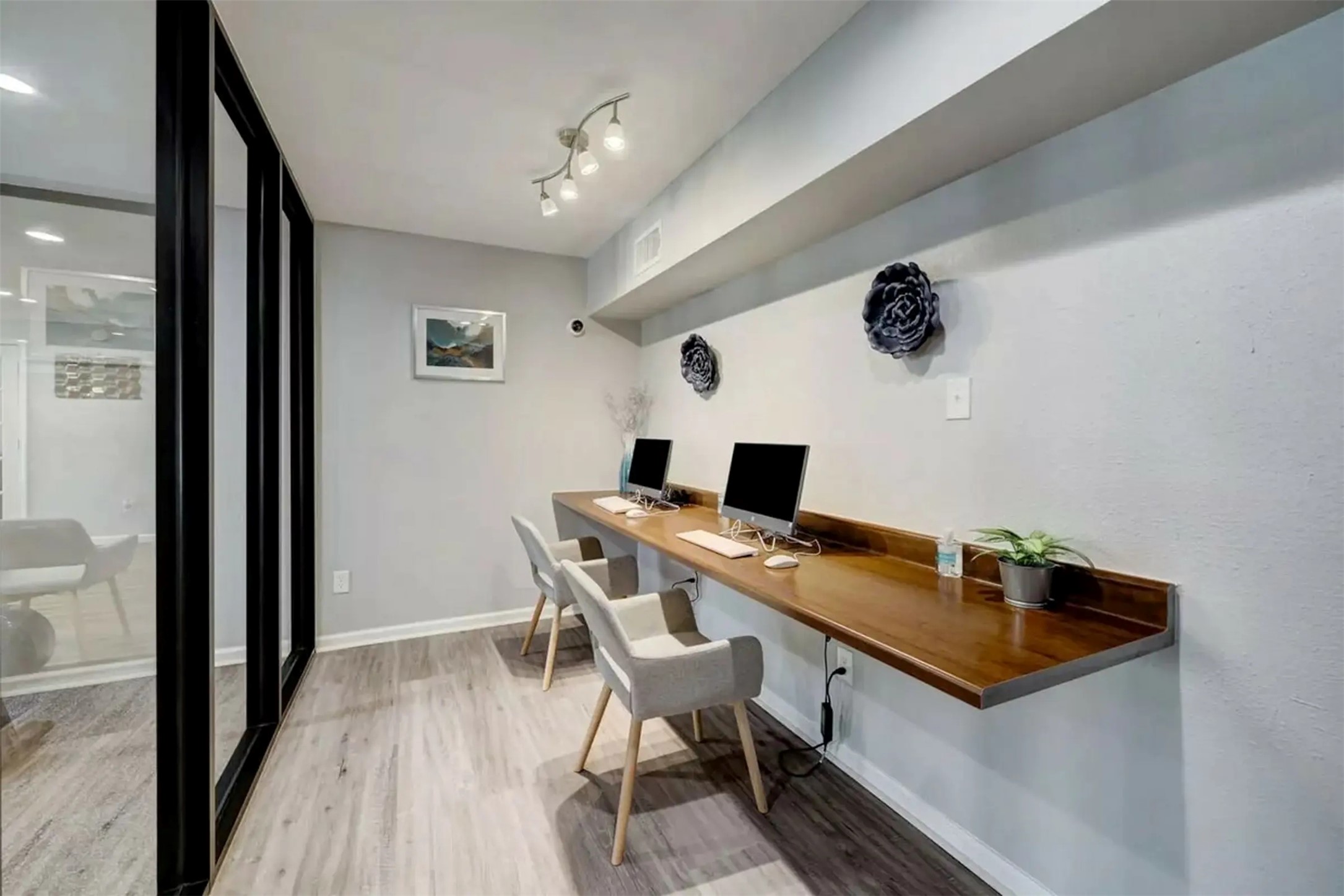 851 Threadneedle Street, Unit 1206 Houston, TX 77079 - Photo 12 of 20 Enjoy $399 first month rent and 50% off application and administrative fees by touring and leasing today.