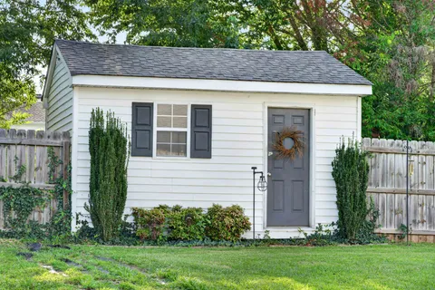 $568,000 | 120 Strassle Drive, White House, TN 37188
