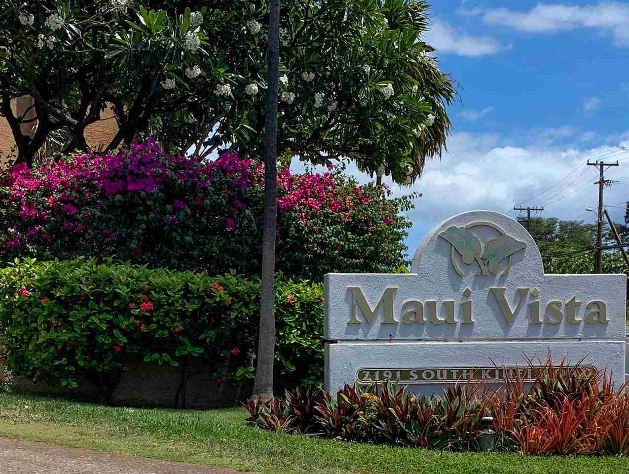 2191 South Kihei Road, Unit 3419 Kihei, HI 96753 - Photo 30 of 30 a front view of a house with garden