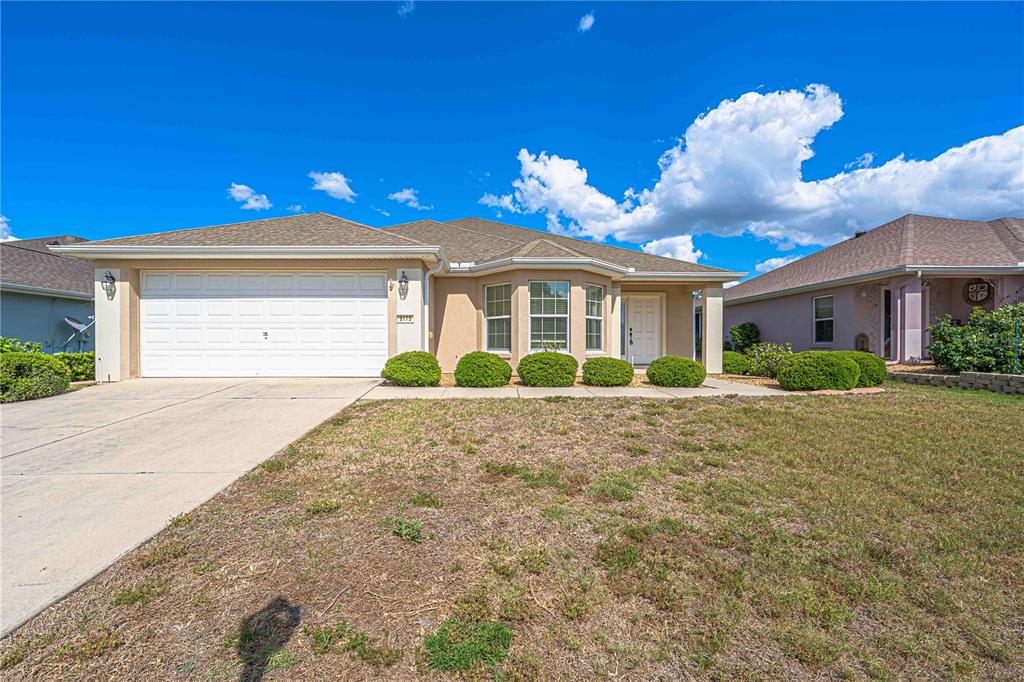 9175 Southeast 118th Loop Summerfield, FL 34491 - Photo 2 of 48