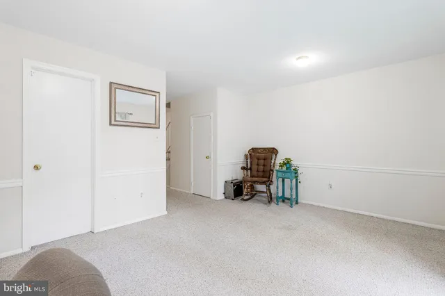 a view of a livingroom with furniture