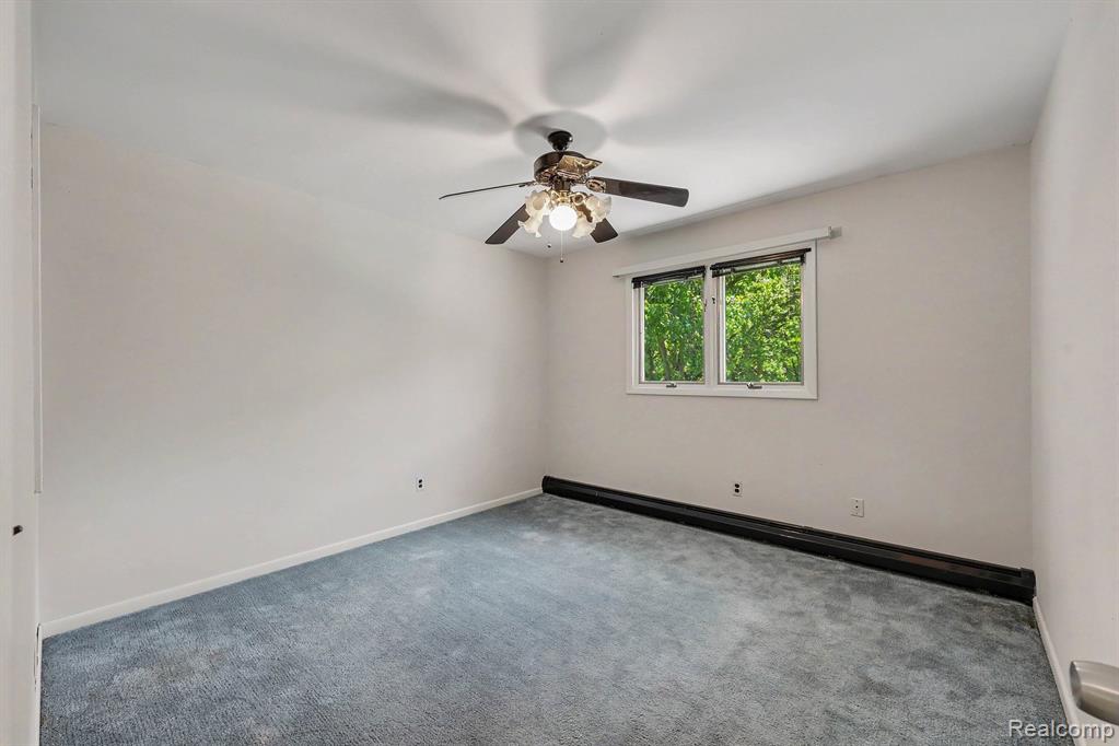 1457 West Avon Road Rochester Hills, MI 48309 - Photo 14 of 42