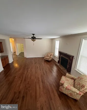 a view of house and outdoor space