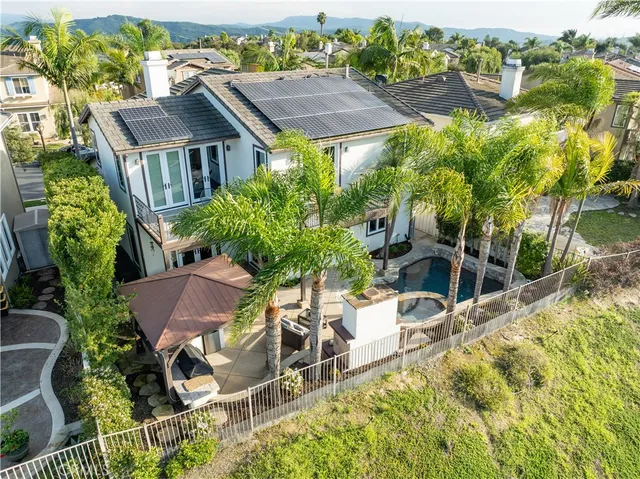 $1,895,000 | 452 Camino Flora Vista, San Clemente, CA 92673