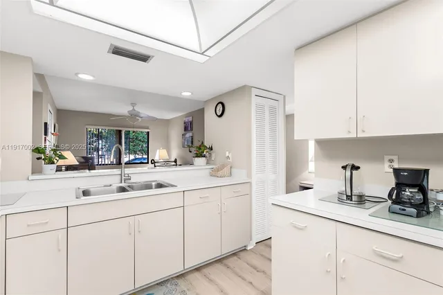 $269,000 | 610 Victoria Drive, Unit C101, Cape Coral, FL 33904