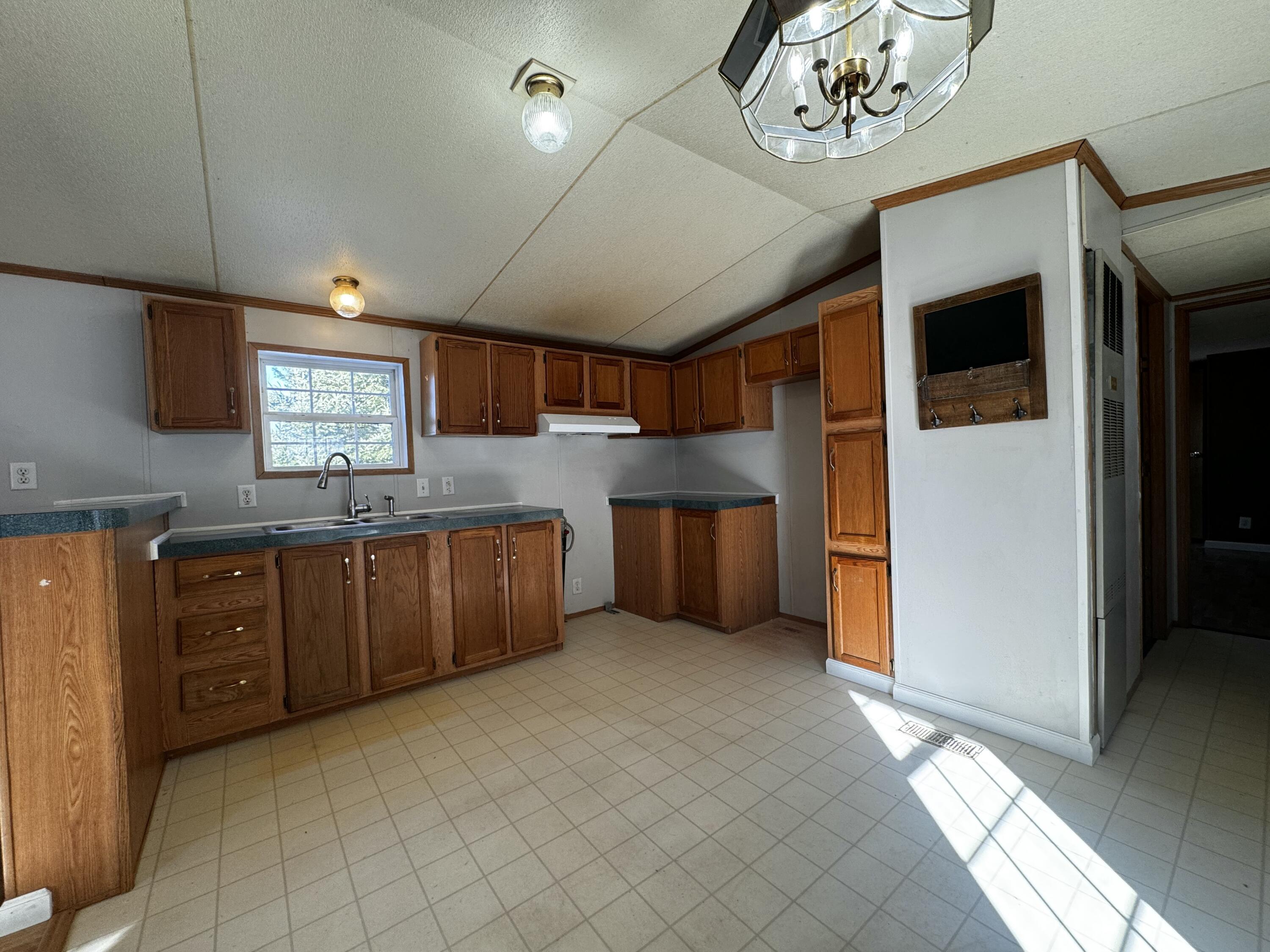 585 Weeks Mills Road Windsor, ME 04363 - Photo 7 of 67 tempImageuauXk0