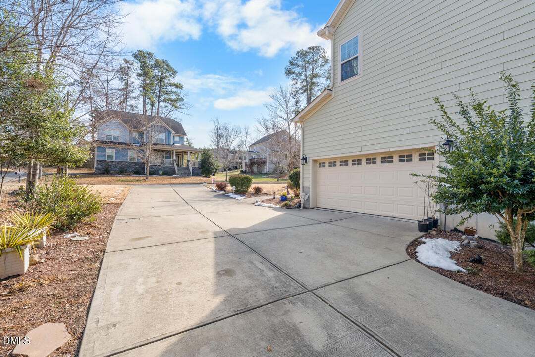 2811 Reynolda Circle Durham, NC 27712 - Photo 48 of 65