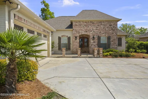 $585,000 | 67 Grandview Circle, Brandon, MS 39047